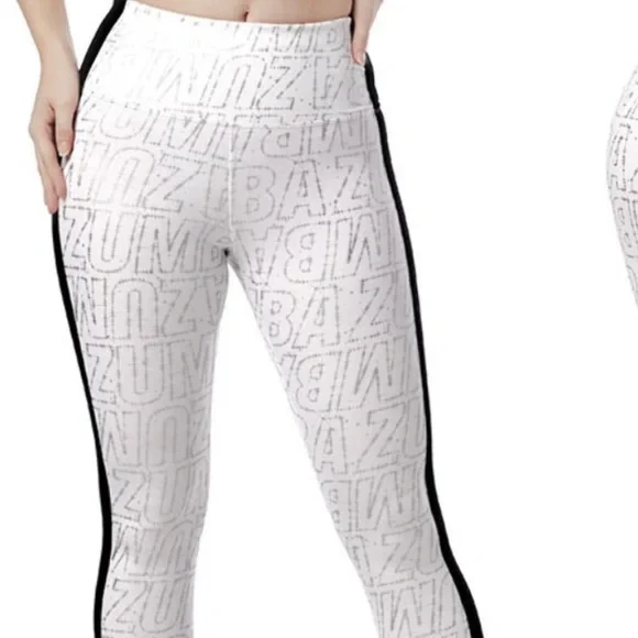 BRAND NEW ZUMBA DANCE FLOOR HIGH WAISTED LEGGINGS WEAR IT OUT WHITE SZ XS